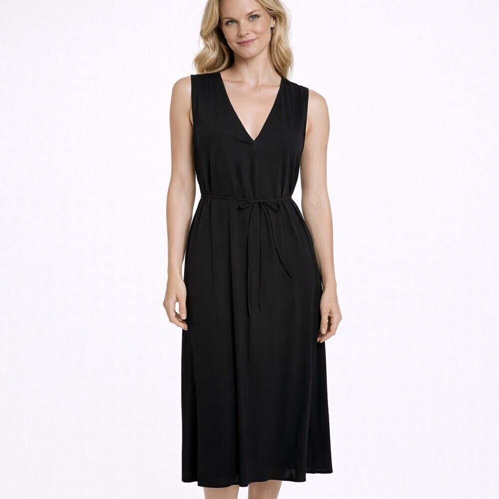 black dress